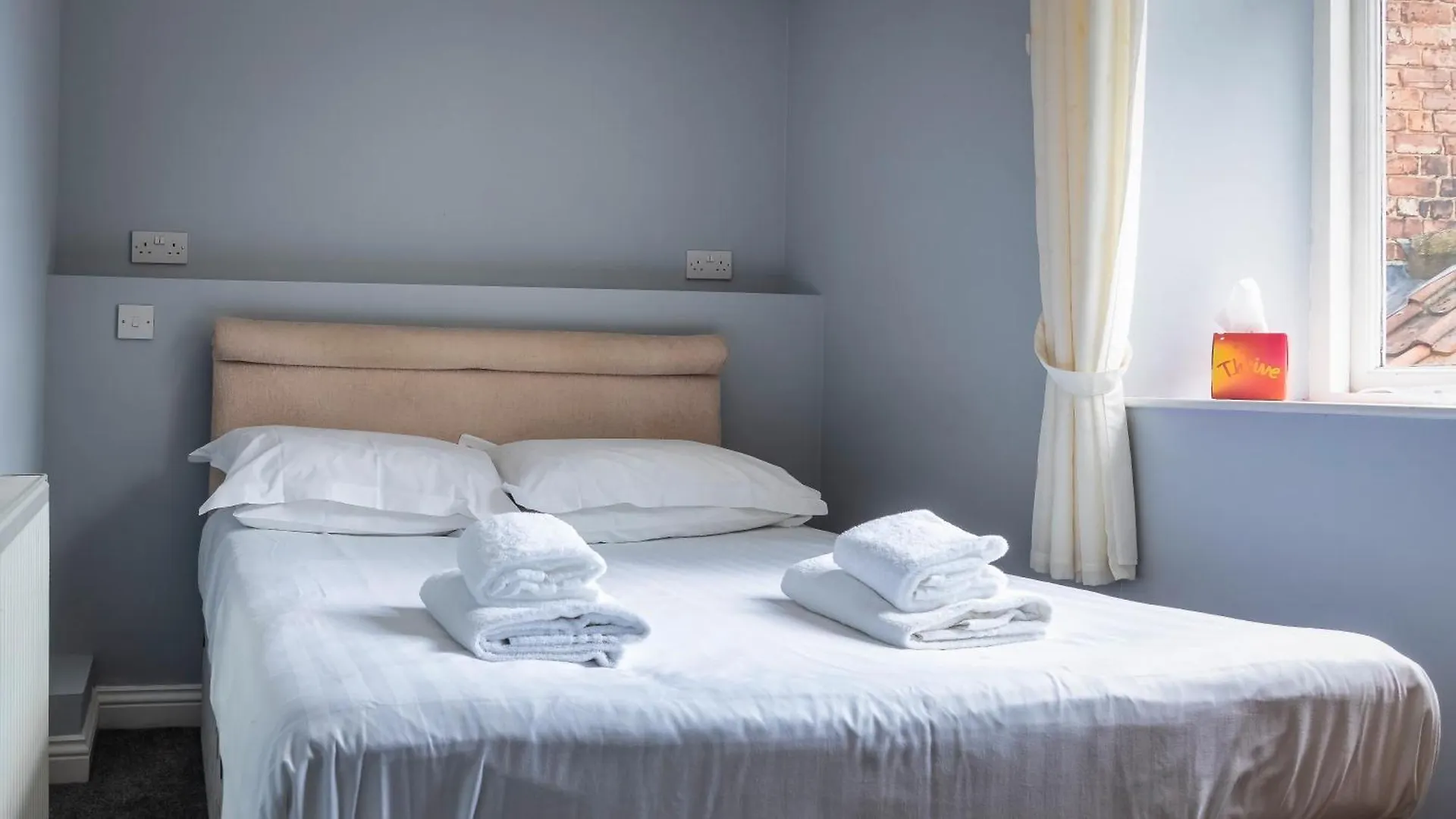 The Three Coopers Bed and Breakfast Bedale 3*,